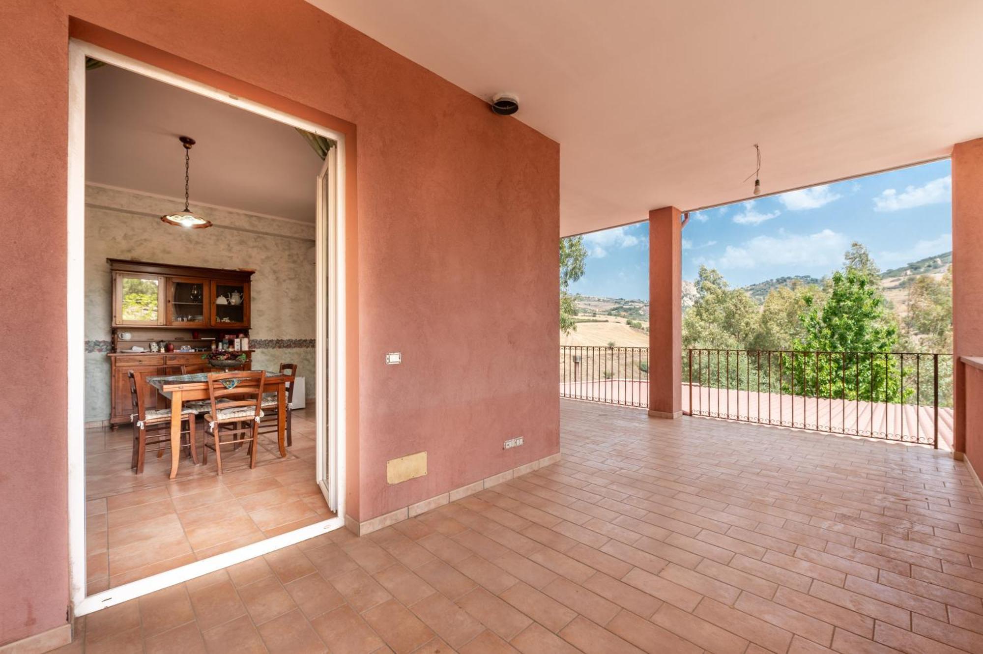 Villa Filippa Nicosia Ngoại thất bức ảnh